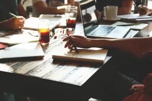 Dlaczego warto zlecić produkcję w Canexpol.pl