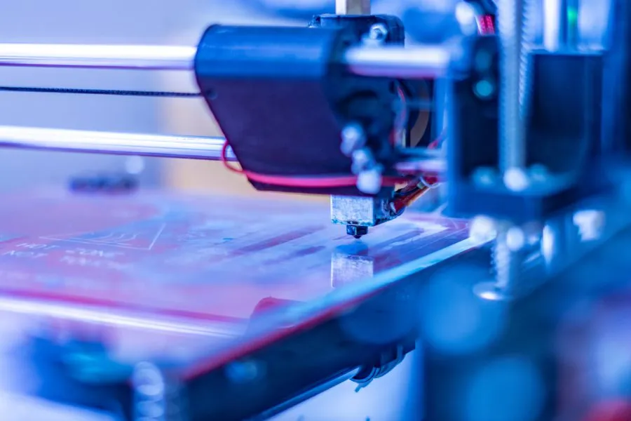 Jak wybrać idealną drukarkę 3D dla twojego biznesu?